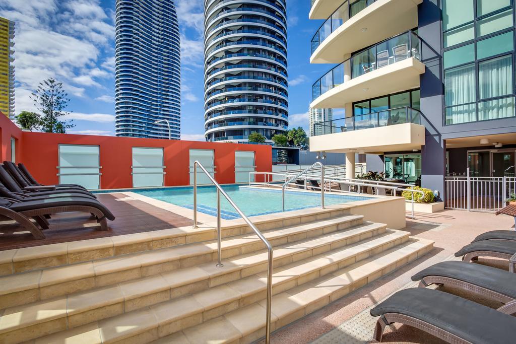 Mantra Broadbeach On The Park Gold Coast Exterior foto