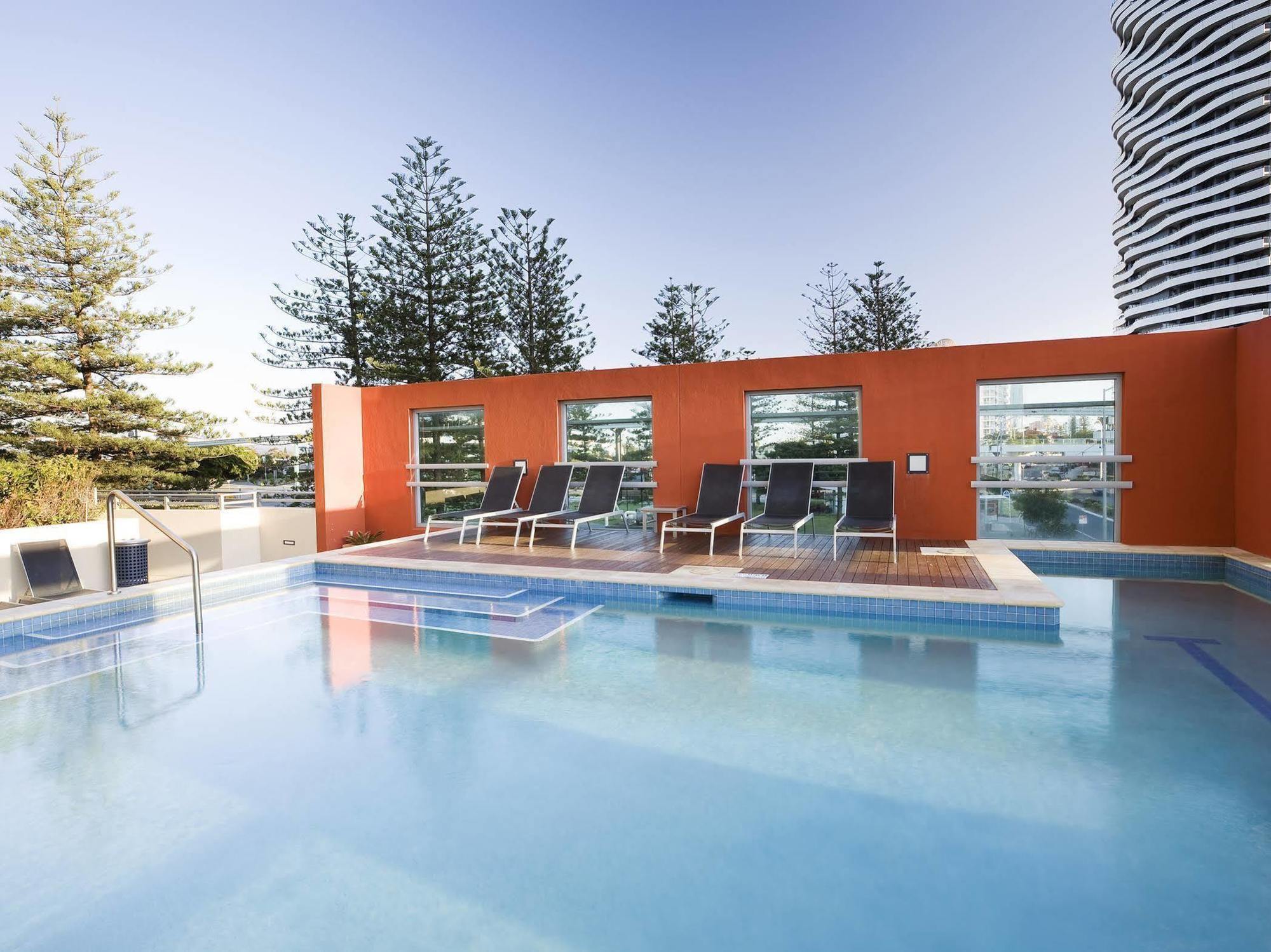 Mantra Broadbeach On The Park Gold Coast Exterior foto